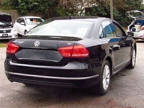 Used 2013 Volkswagen Passat 2.5 SEL Premium image 7