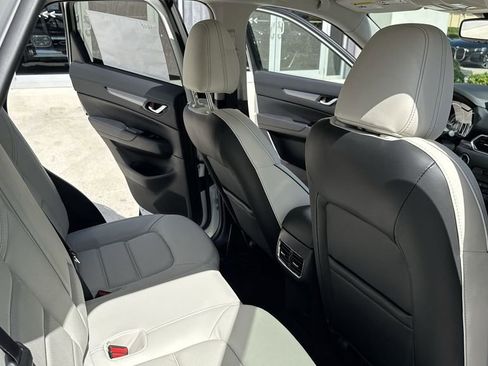 New 2025 MAZDA CX-5 AWD 2.5 S w/ Preferred Package image 34