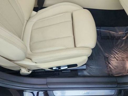 Used 2022 BMW 330i Sedan w/ Driving Assistance Package RWD image 22