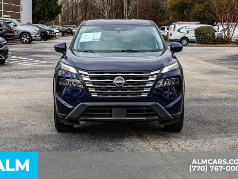 Used 2024 Nissan Rogue SV image 11