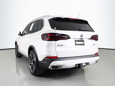 Used 2026 BMW X5 sDrive40i w/ Premium Package RWD image 5