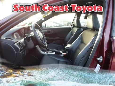 Used 2016 Honda Accord Sport image 18