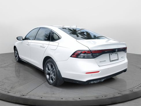 New 2025 Honda Accord EX-L image 3