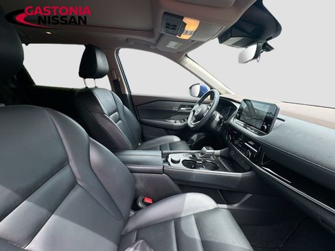 Used 2023 Nissan Rogue SL w/ SL Premium Package AWD/4WD image 37