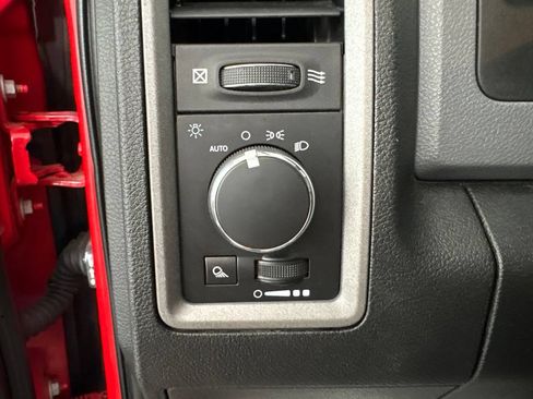 Used 2020 RAM 1500 Tradesman w/ Popular Equipment Group RWD image 15