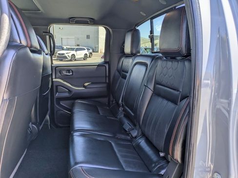 Used 2023 Nissan Frontier PRO-4X w/ Pro-4X Premium Package AWD/4WD image 19
