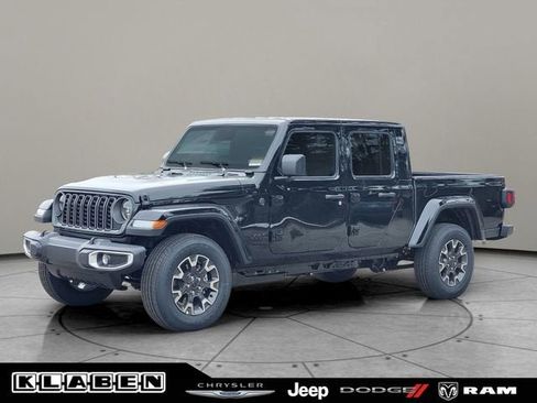 New 2026 Jeep Gladiator Sport AWD/4WD image 1