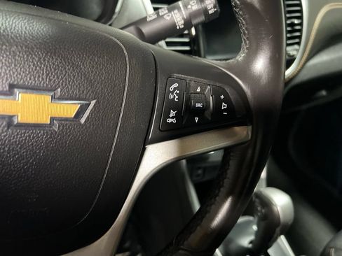 Used 2022 Chevrolet Trax LT w/ Driver Confidence Package AWD/4WD image 24