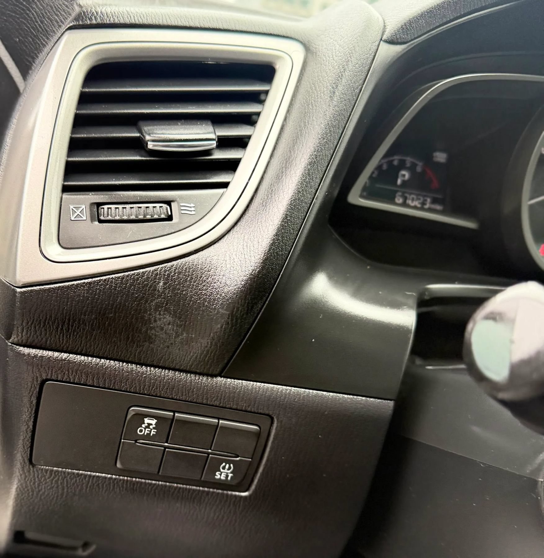 Used 2018 MAZDA MAZDA3 Touring FWD image 22