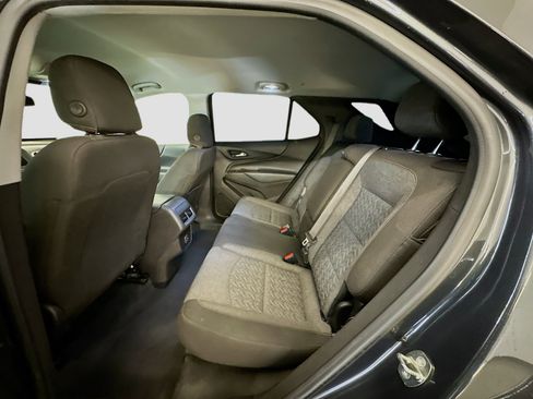 Used 2023 Chevrolet Equinox LT image 29