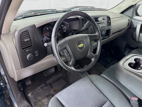 Used 2013 Chevrolet Silverado 1500 LS image 16