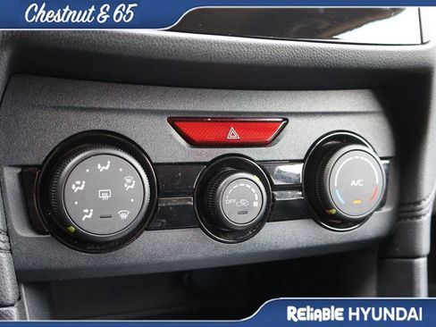 Used 2019 Subaru Crosstrek 2.0i w/ Eyesight System image 37