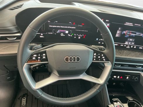Certified 2025 Audi Q5 Premium w/ Premium Plus AWD/4WD image 13