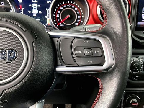 Used 2021 Jeep Gladiator Rubicon w/ Cold Weather Group image 20