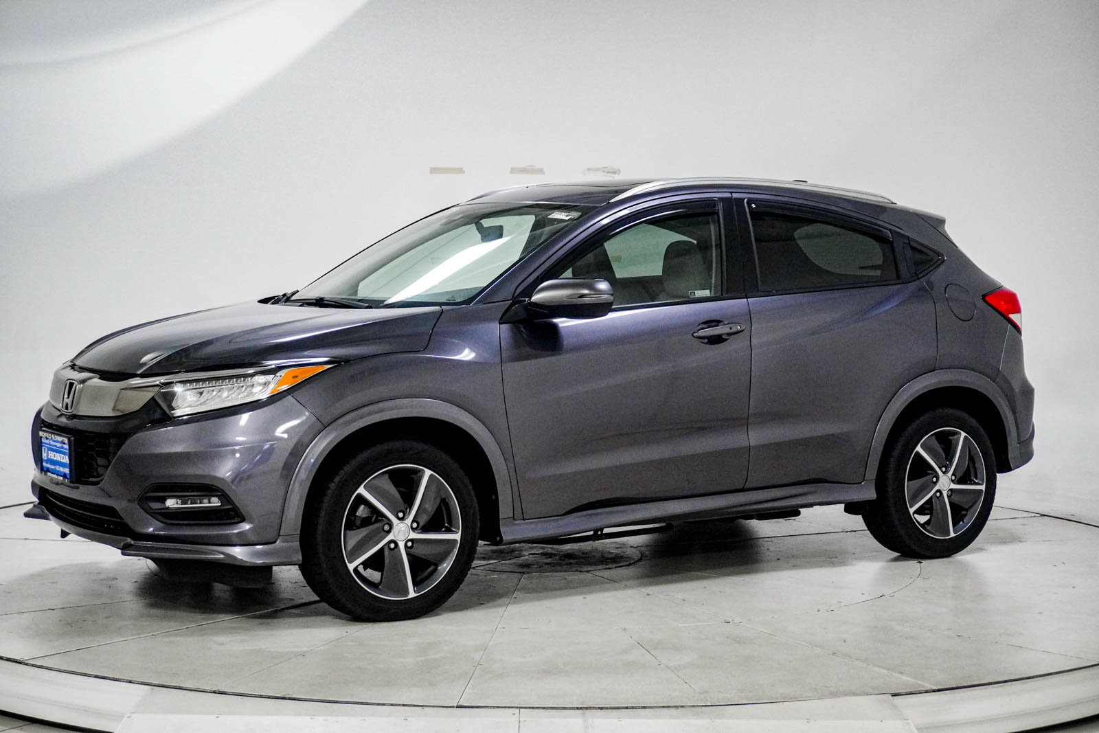 Used 2020 Honda HR-V Touring image 4