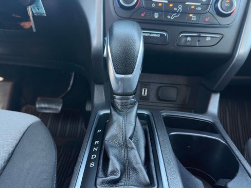 Used 2018 Ford Escape SE AWD/4WD image 3