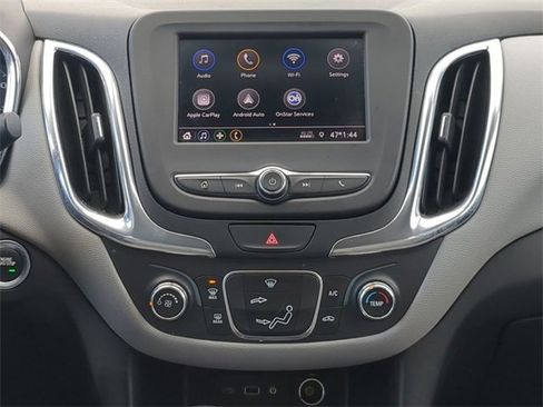 Used 2020 Chevrolet Equinox LS w/ LS Convenience Package image 17