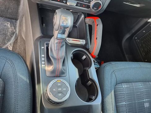 New 2025 Ford Bronco Heritage Edition image 21