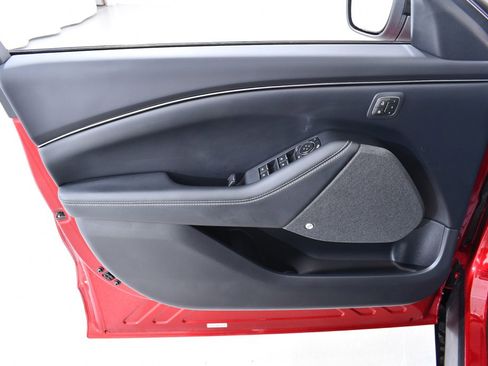 Used 2022 Ford Mustang Mach-E Premium image 25