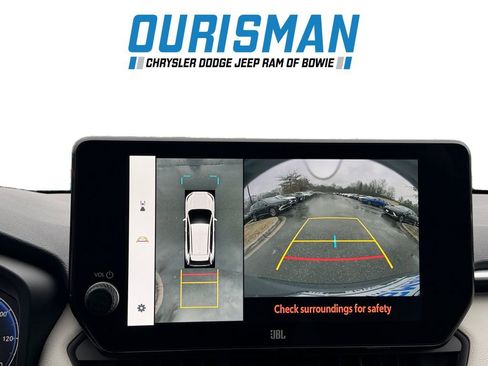 Used 2025 Toyota RAV4 Limited image 18