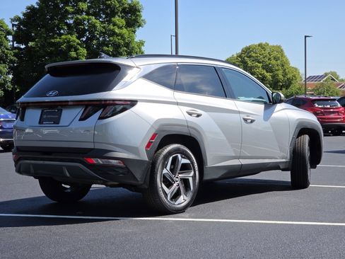 Used 2023 Hyundai Tucson Limited AWD/4WD image 23
