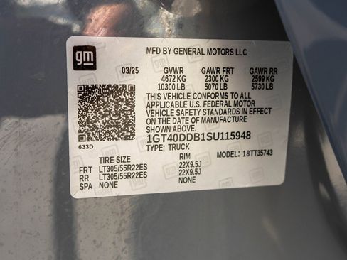 New 2025 GMC Hummer EV 3X w/ LPO, Dark Essentials Package image 42