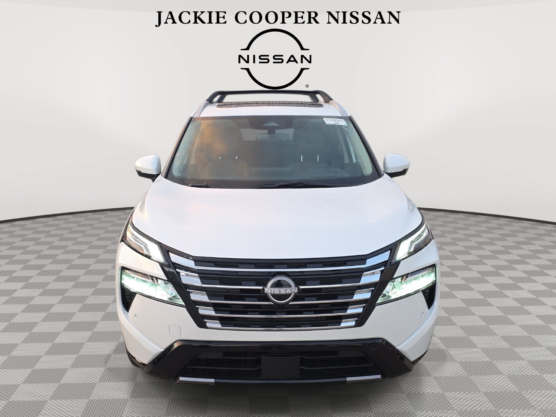Used 2026 Nissan Rogue Platinum w/ Platinum Premium Package AWD/4WD image 2