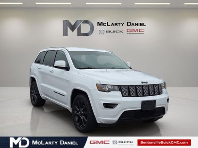 Used 2018 Jeep Grand Cherokee Altitude