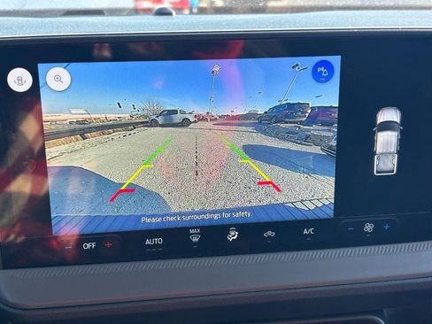 New 2025 Ford Maverick Lobo image 25