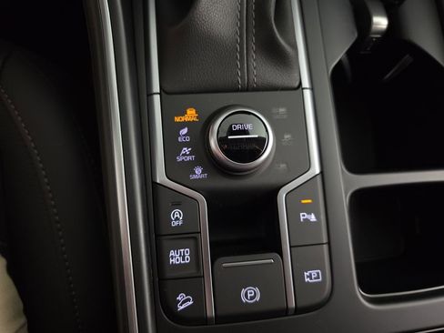 Used 2026 Kia Sorento EX image 17