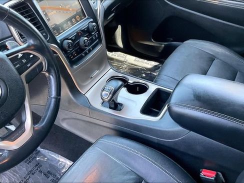 Used 2014 Jeep Grand Cherokee Limited RWD image 16