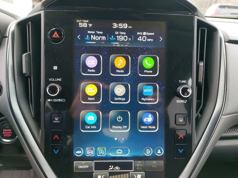 Used 2026 Subaru Crosstrek 2.0i Premium image 18