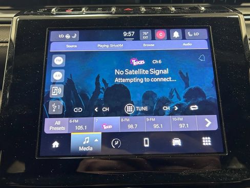 Used 2022 Jeep Grand Cherokee L Laredo AWD/4WD image 13