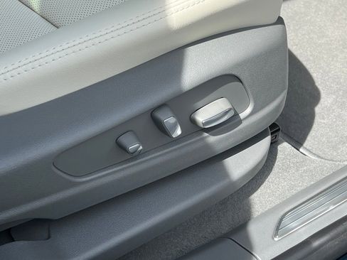 New 2026 Cadillac XT5 Premium Luxury image 26