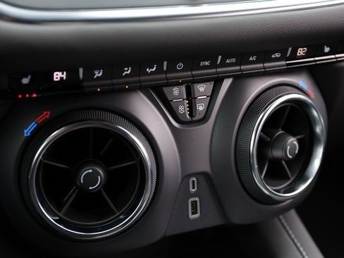 Used 2025 Chevrolet Blazer LT w/ Midnight/Sport Edition image 21