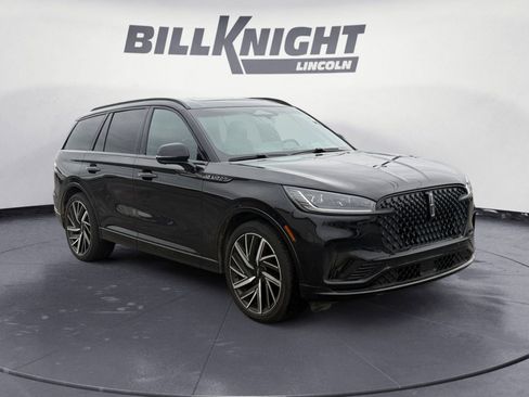 Certified 2025 Lincoln Aviator Black Label w/ Jet Appearance Package AWD/4WD image 7