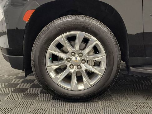 Used 2021 Chevrolet Tahoe Premier AWD/4WD image 11
