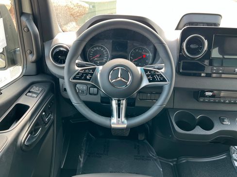 New 2026 Mercedes-Benz Sprinter 2500 image 12