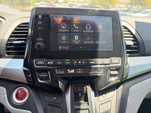 Used 2018 Honda Odyssey EX-L image 23