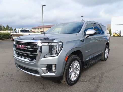 Certified 2024 GMC Yukon SLT w/ Max Trailering Package image 3