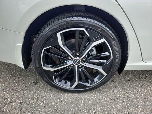 New 2026 Nissan Altima 2.5 SR image 5