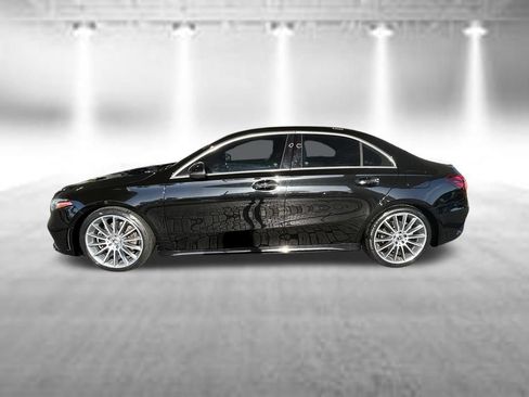 Used 2020 Mercedes-Benz A 220 image 7