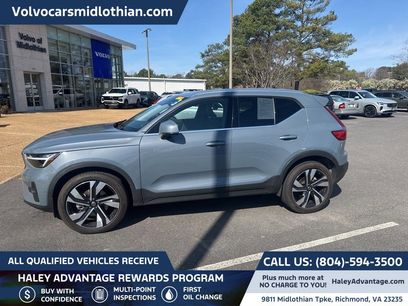 Used 2023 Volvo XC40 B5 Plus w/ Climate Package