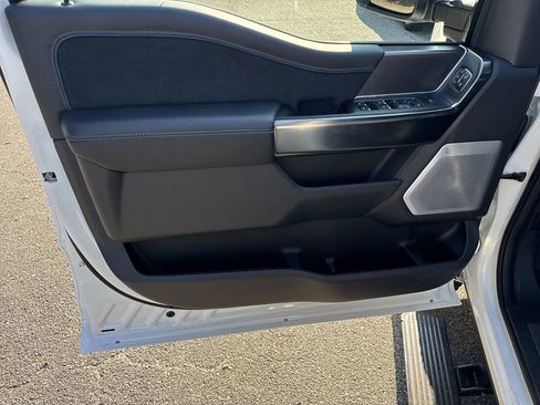 New 2026 Ford F250 Platinum w/ Tremor Off-Road Package image 10