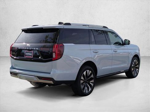 New 2026 Ford Expedition Platinum AWD/4WD image 2
