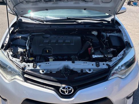 Used 2014 Toyota Corolla LE FWD image 27