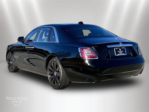 Certified 2022 Rolls-Royce Ghost image 11