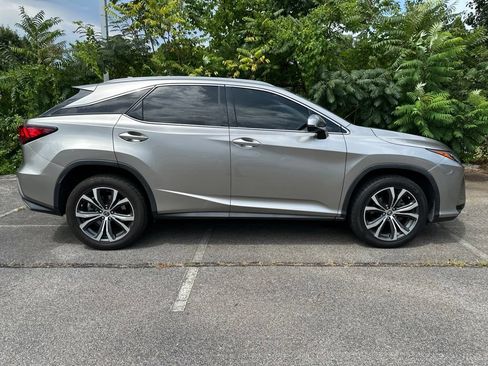 Used 2019 Lexus RX 350 FWD w/ Premium Package image 2