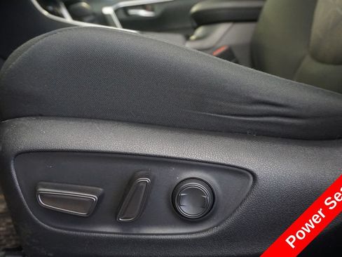 Used 2024 Toyota RAV4 XLE w/ Convenience Package AWD/4WD image 6