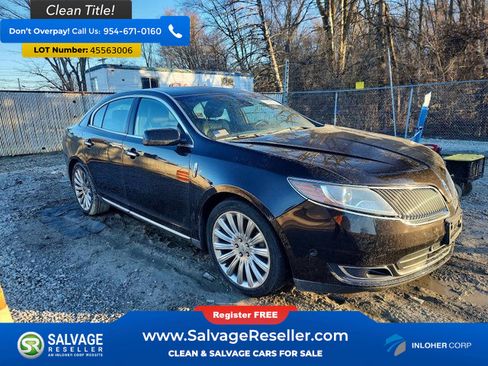 Used 2013 Lincoln MKS AWD image 5